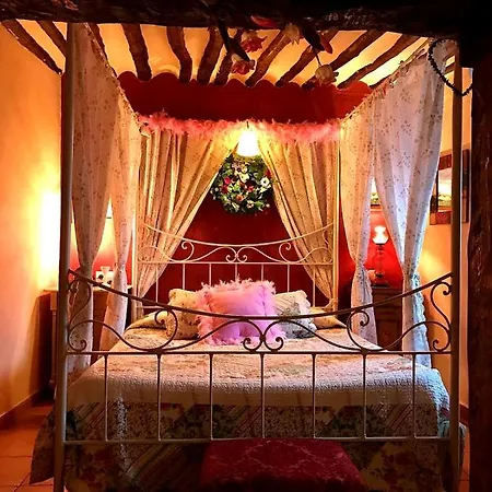 In - Romantic Christmas In A Beautiful Rural House Ideal For A Romantic Getaway Guest house *