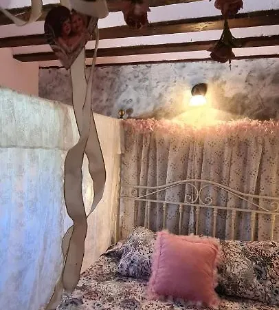 In - Romantic Christmas In A Beautiful Rural House Ideal For A Romantic Getaway