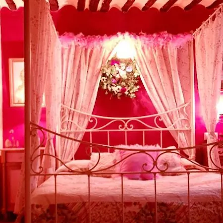 In - Romantic Christmas In A Beautiful Rural House Ideal For A Romantic Getaway Guest house *