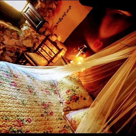 In - Romantic Christmas In A Beautiful Rural House Ideal For A Romantic Getaway Guest house Valeria